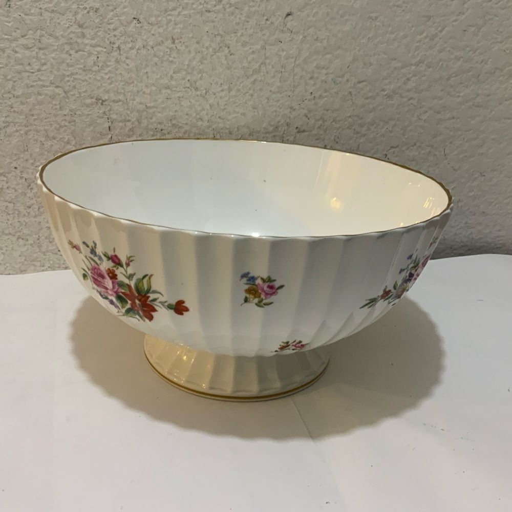Royal Worcester Witley Garden Centerpiece Large Fruit Bowl Footed Flowers